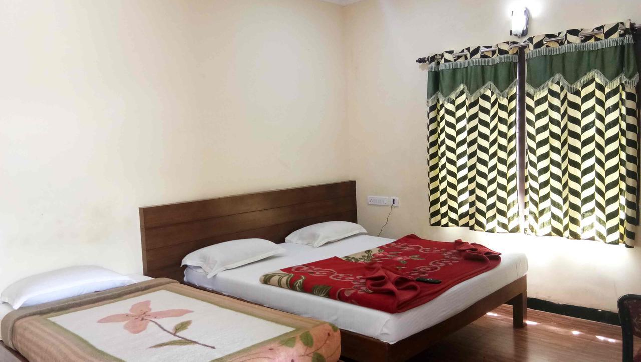 Готель Ezhil Residency Кодайканал Екстер'єр фото