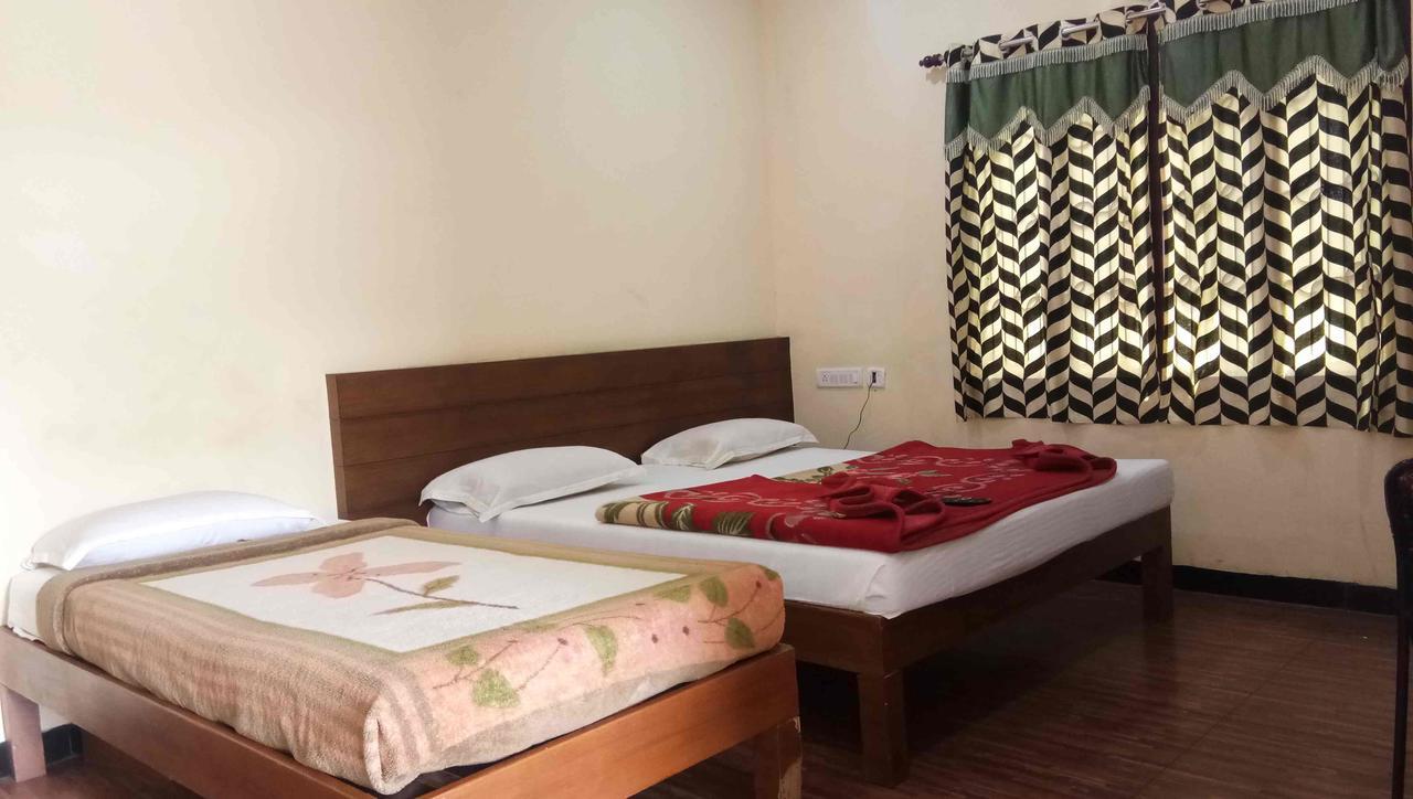 Готель Ezhil Residency Кодайканал Екстер'єр фото